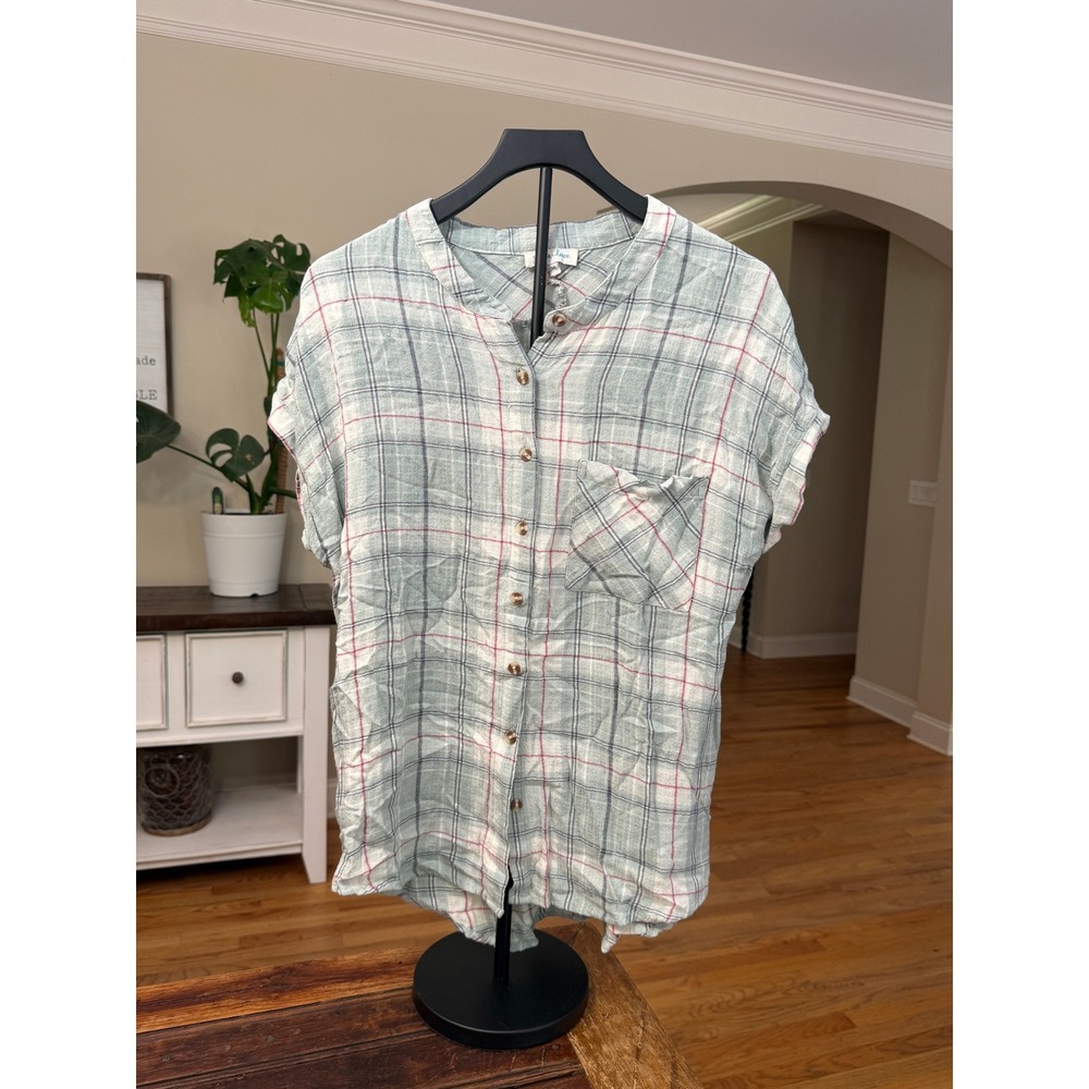 Grace & Lace Sage Green Plaid Button Up Top Short Sleeve High Low 20B73-J M